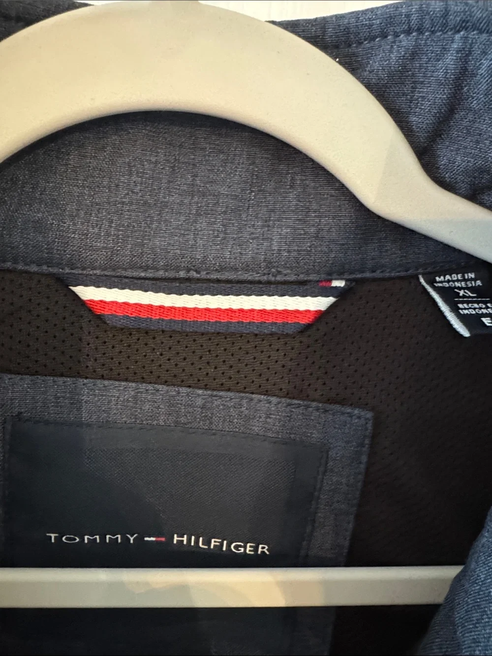Tommy Hilfiger Men's Slate Gray Lightweight Zip Jacket